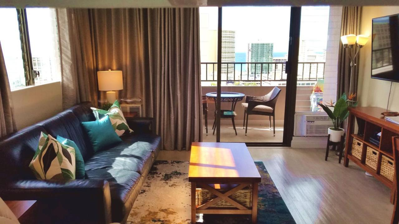 Waikiki Kuhio 1-Bedrm Apt, Ocean View, Free Parking & Wifi Honolulu Esterno foto