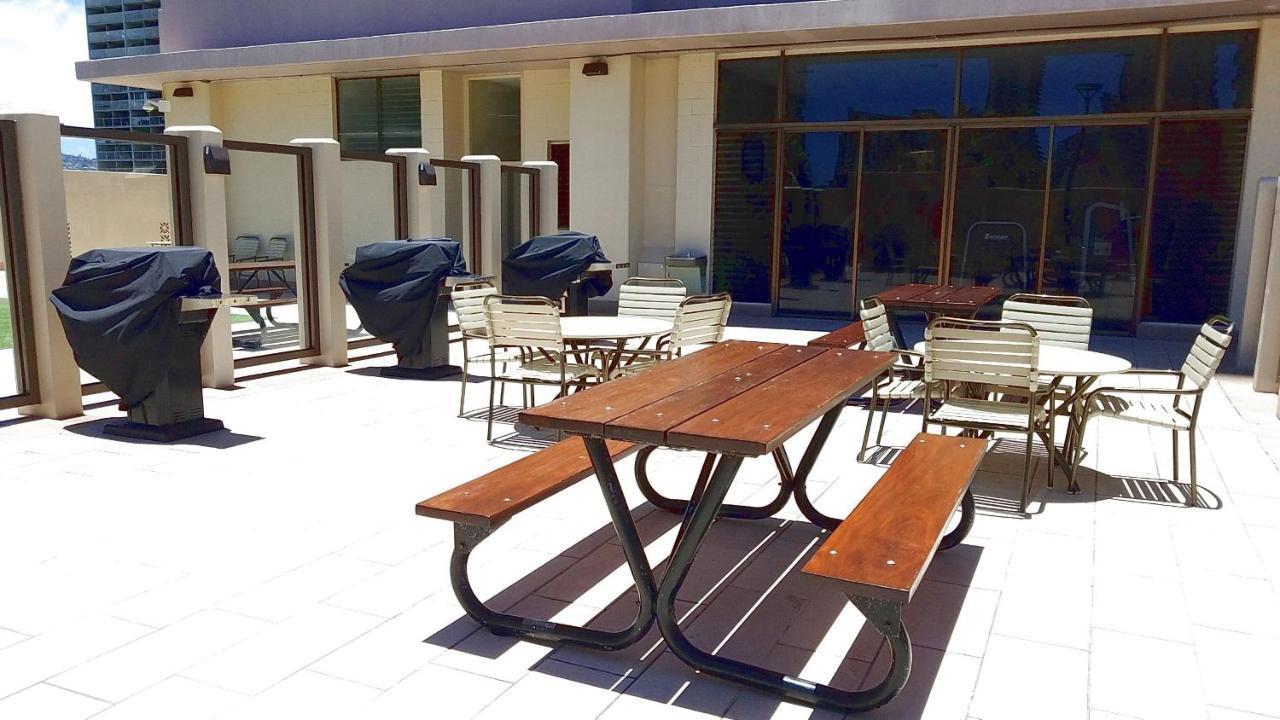 Waikiki Kuhio 1-Bedrm Apt, Ocean View, Free Parking & Wifi Honolulu Esterno foto